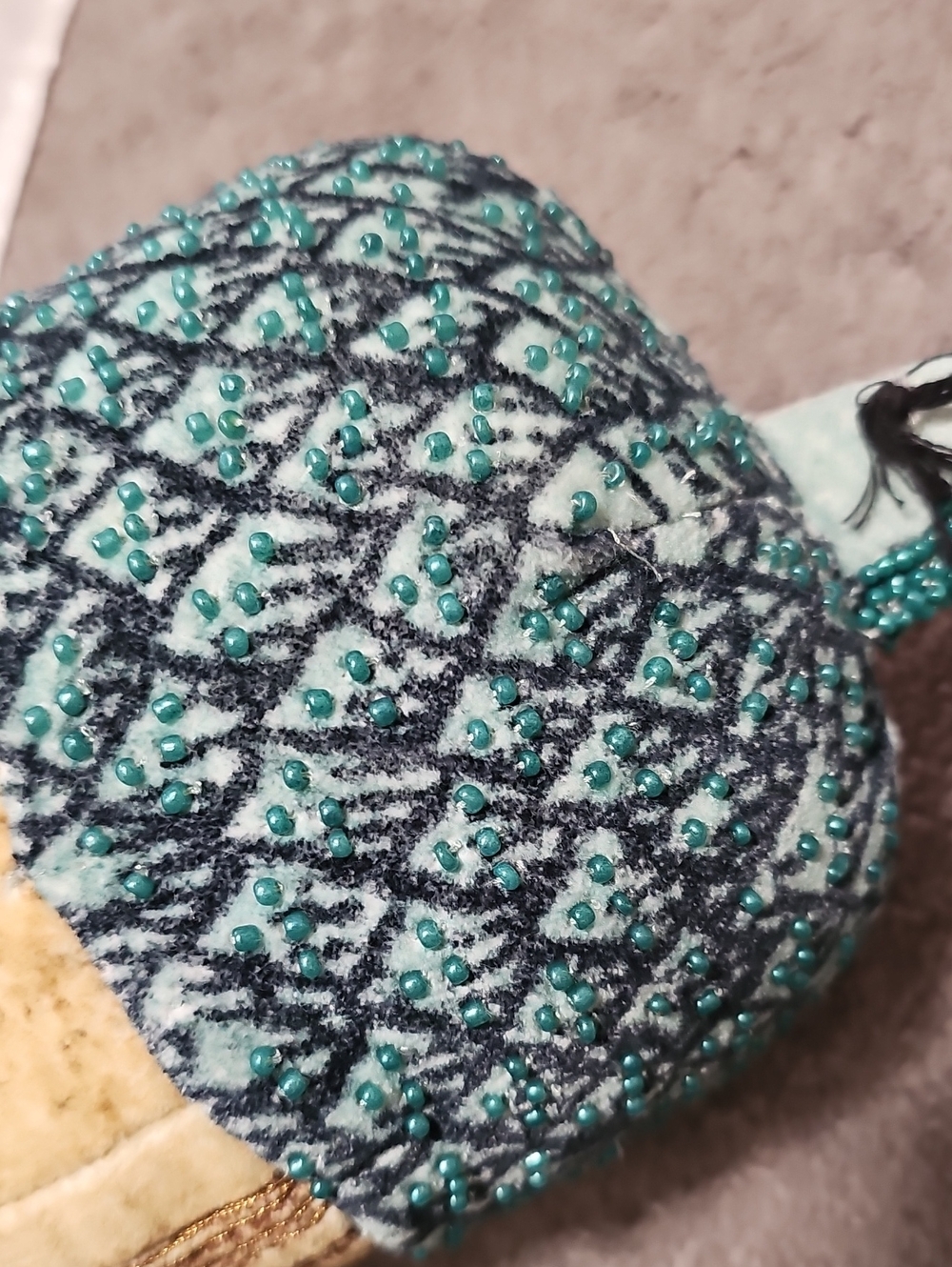 NWT* John Derian Embellished Velvet Acorn Pillow - Picture 10 of 12